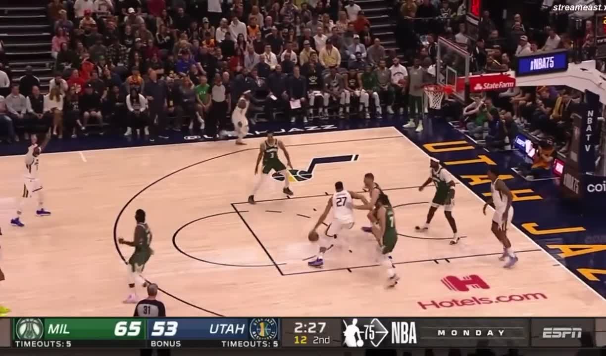 Highlight] Gobert attempts to dribble : r/nba