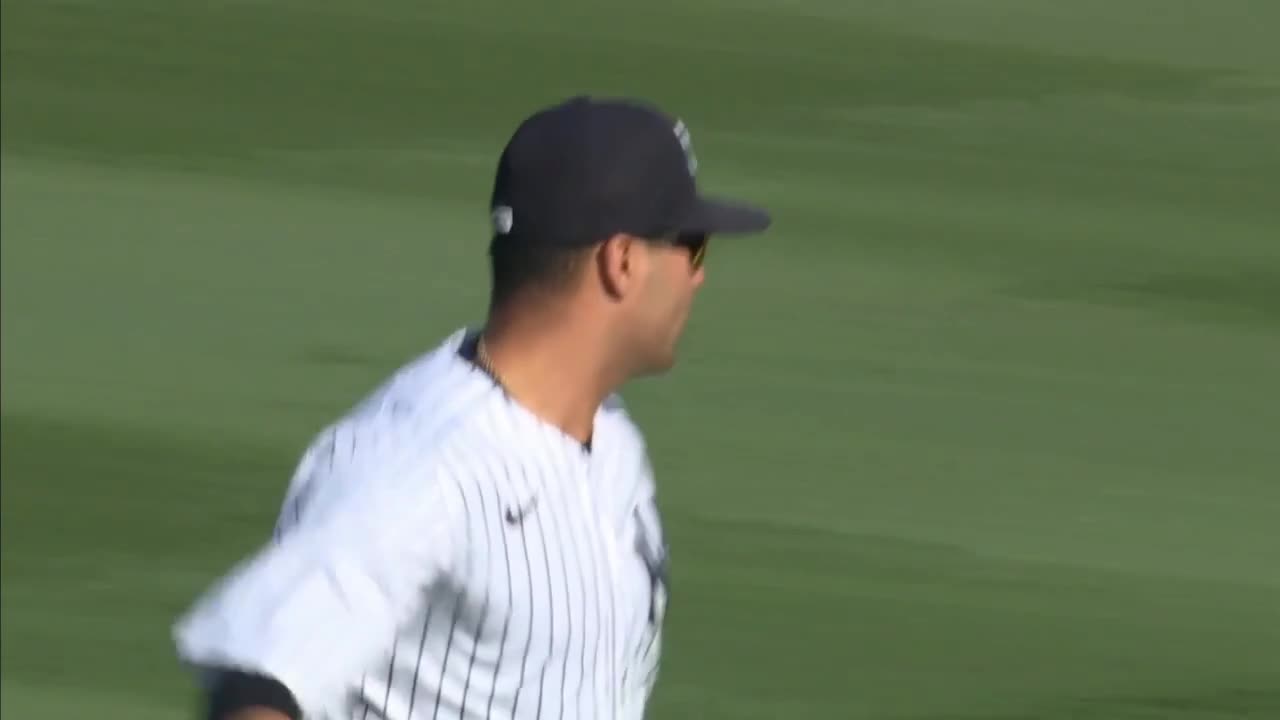 IKF makes a great diving catch