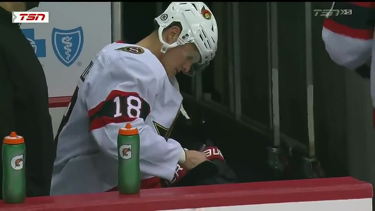 Tim Stützle trades a signed stick for some Haribo gummy bears in last nights warmup r/hockey