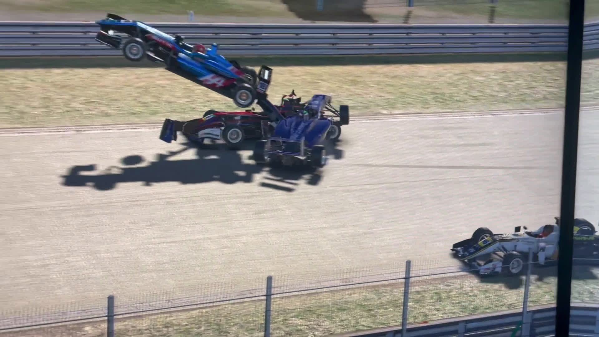 iRacing