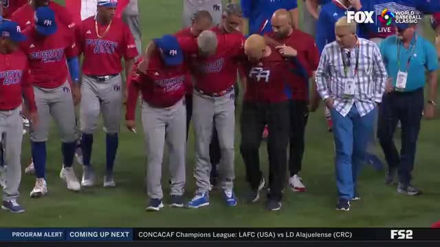Slo-mo of Puerto Rico's celebration and Edwin Diaz needing to be helped off  : r/baseball
