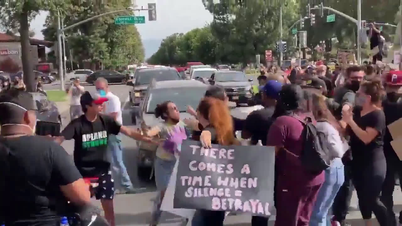 ripsave - Tensions rising between protesters and ... counter protesters_