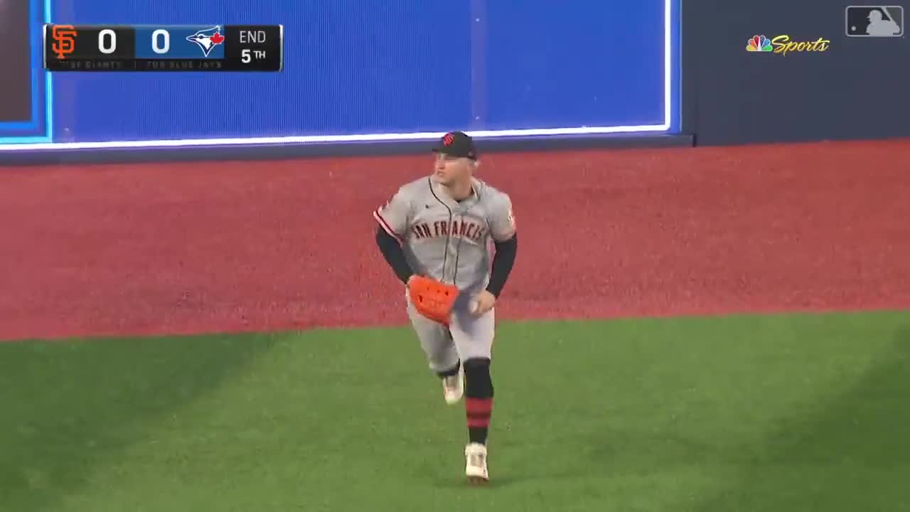 Kole Calhoun's diving catch, 06/21/2022