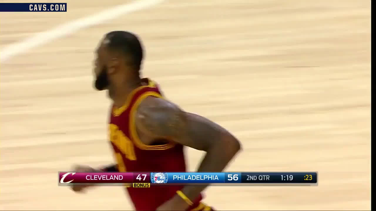 LeBron slams missed free throw