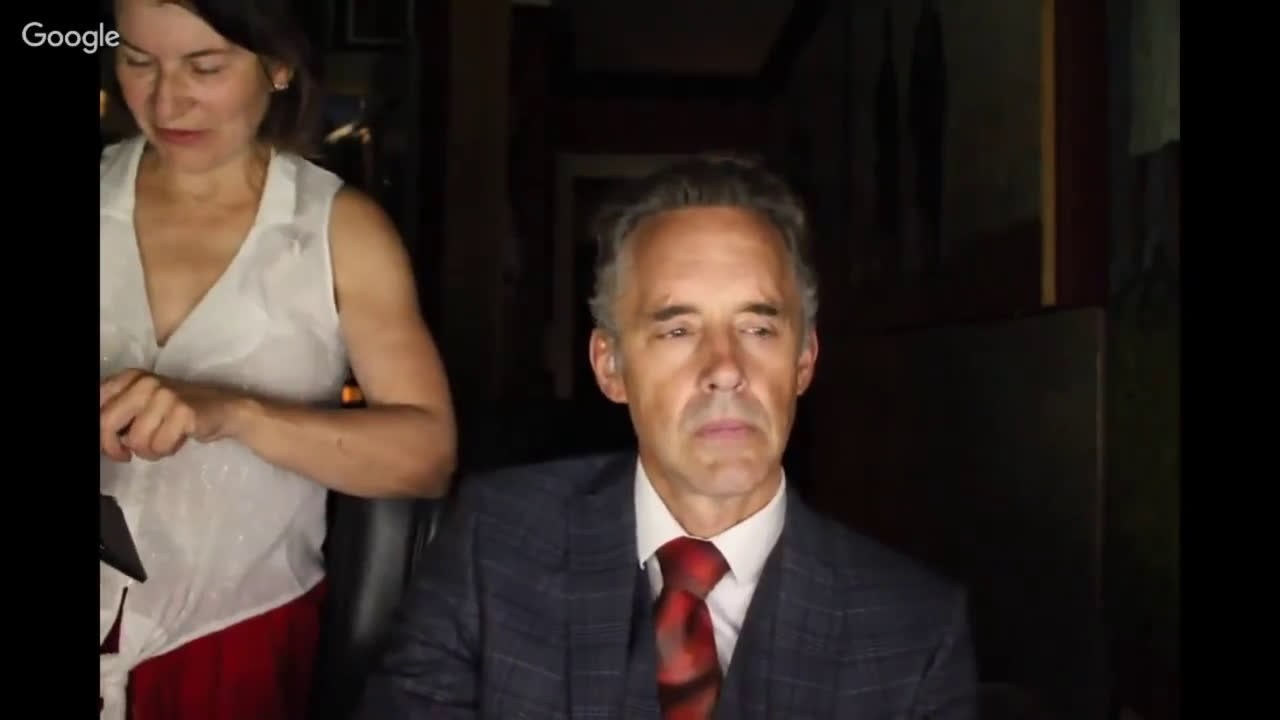 Psychologist Dr. Jordan B. Peterson Doesn't Realize He's Unknowingly Broadcasts Conversation with Wife - Dexerto