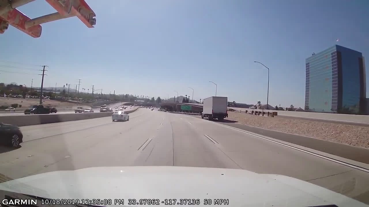 CA-USA, driver lost control of car