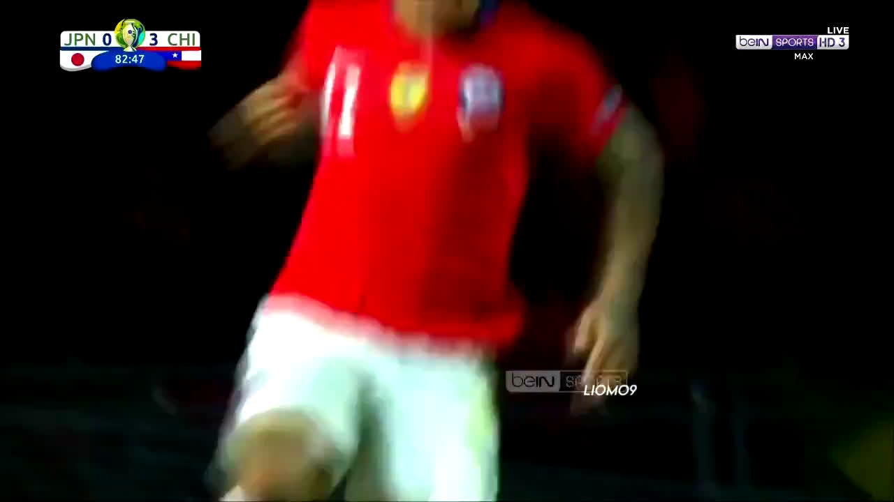 動画 チリ戦で日本代表が大迫敬介のミスから4点目の失点 バルガスにループシュートで追加点のゴールを決められる 動画 チリ戦で日本代表が大迫敬介のミスから4点目の失点 バルガスにループシュートで追加点のゴールを決められる