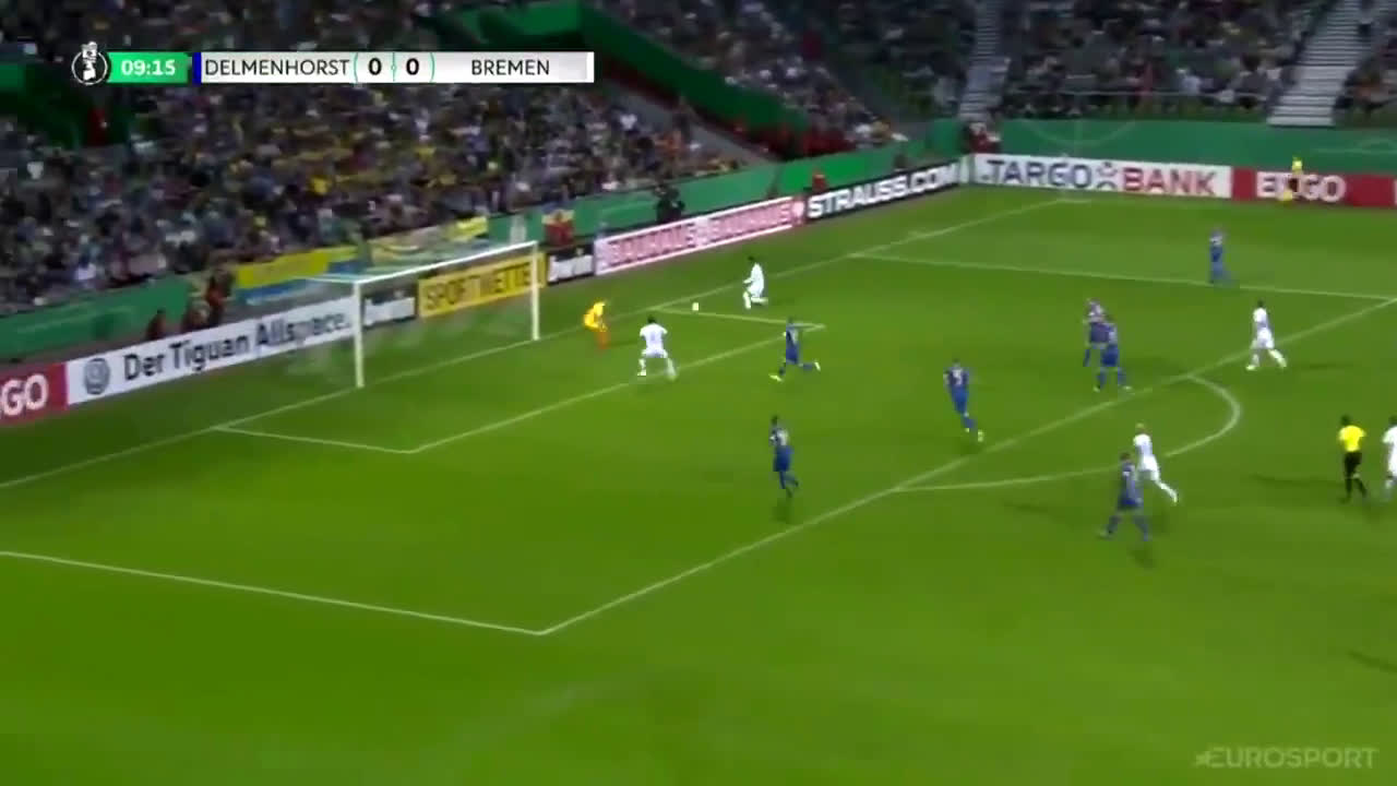 動画 大迫勇也がポカール1回戦で先制点のゴール デルメンホルスト戦のプレーに地元紙も最高評価 3トップの中央で奮闘 動画 大迫勇也がポカール1回戦で先制点のゴール デルメンホルスト戦のプレーに地元紙も最高評価 3トップの中央で奮闘