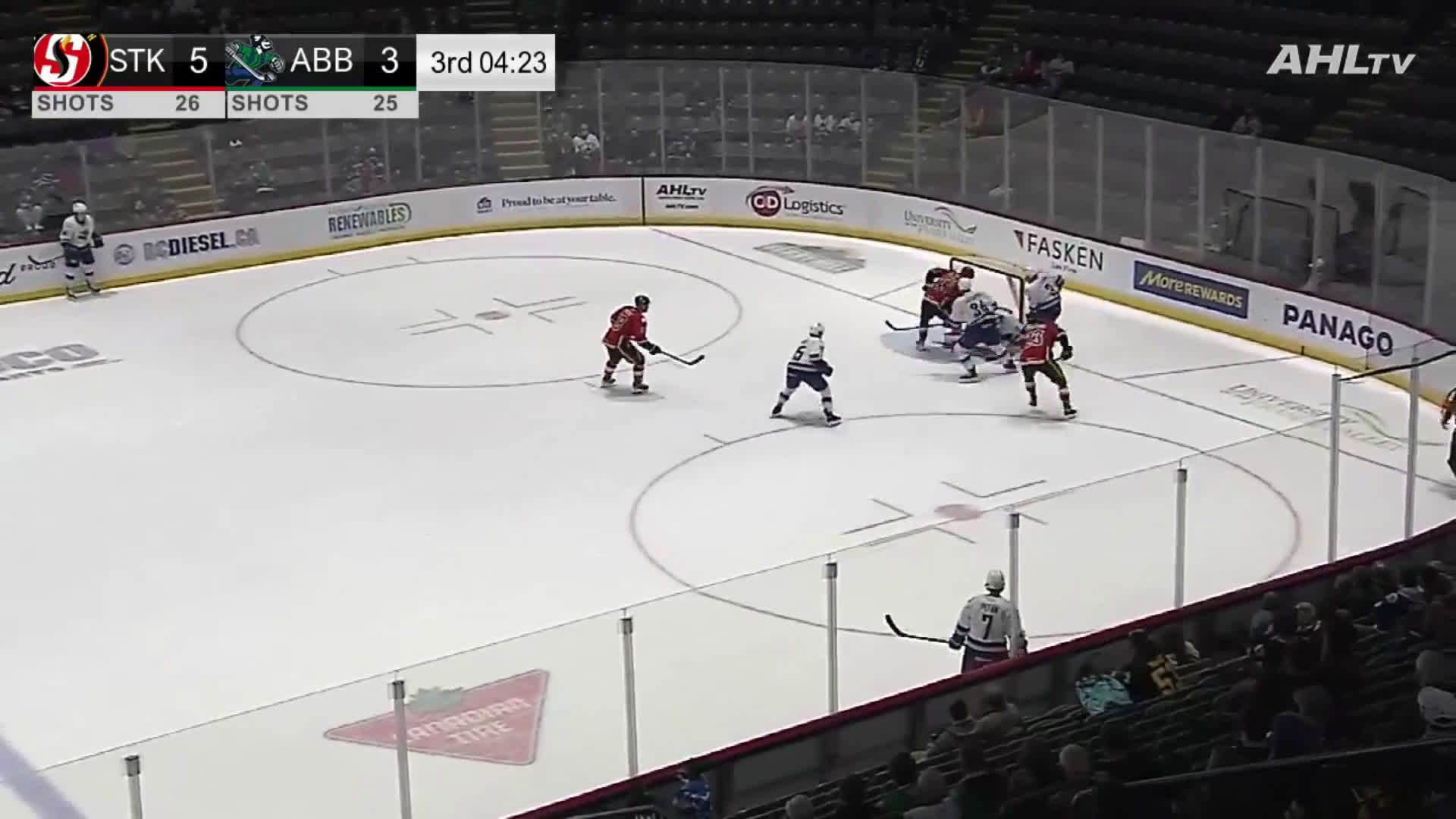 22G33 - Martin risky pass to Rathbone