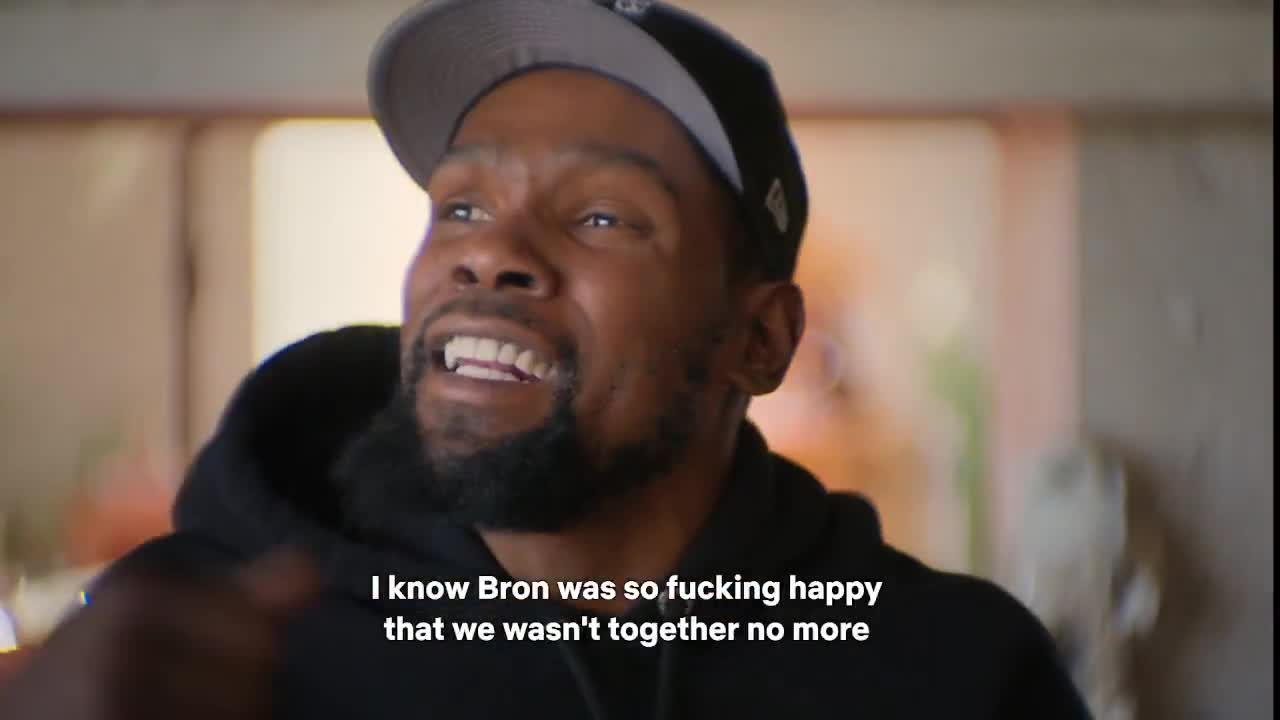 Hver eneste pistol som lages, hvert krigsskip som sjøsettes, hver rakett  som skytes opp, betyr i bunn og grunn et tyveri fra de som sulter og ikke  får mat, de som fryser, image size:1280x720