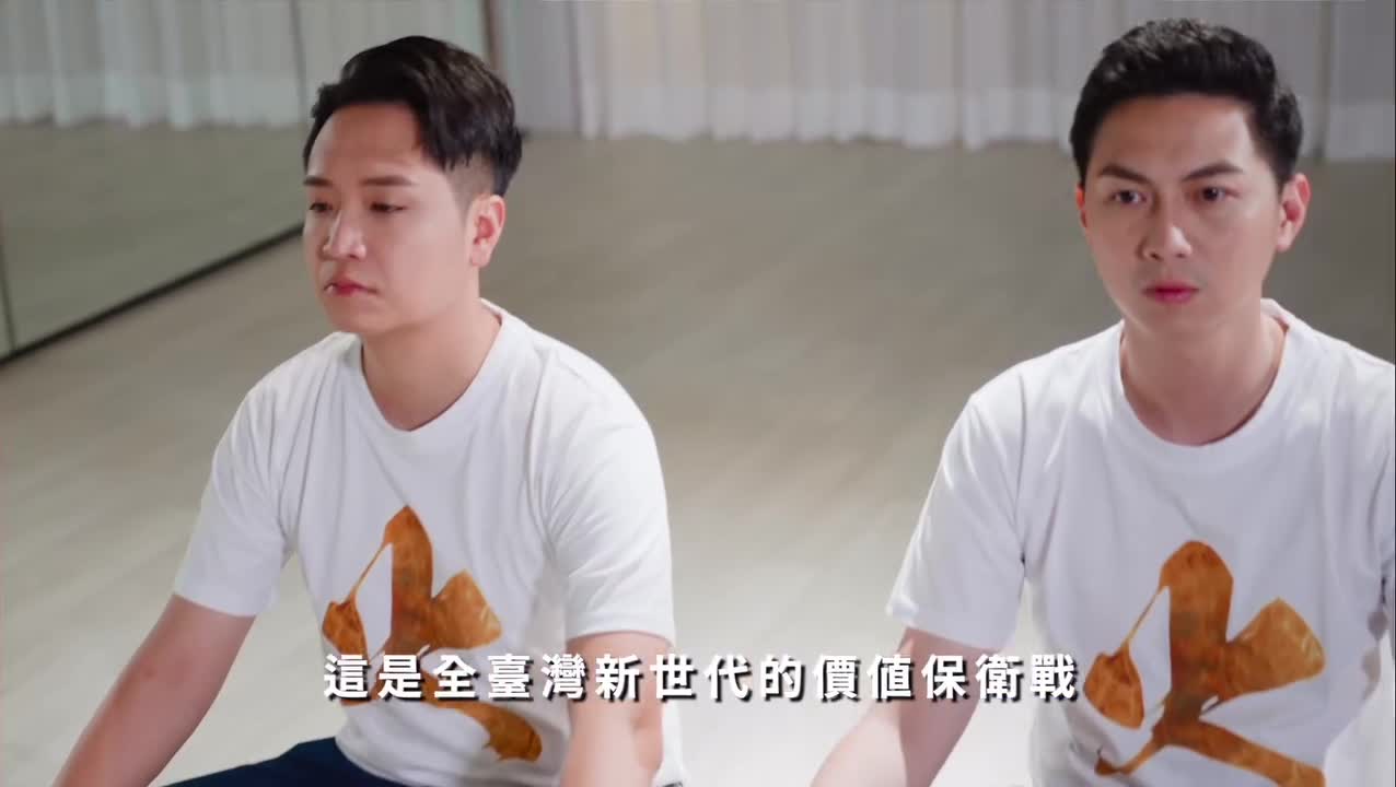 [討論] 黃國昌 + 台中三藍委 CF 最強母雞上線啦