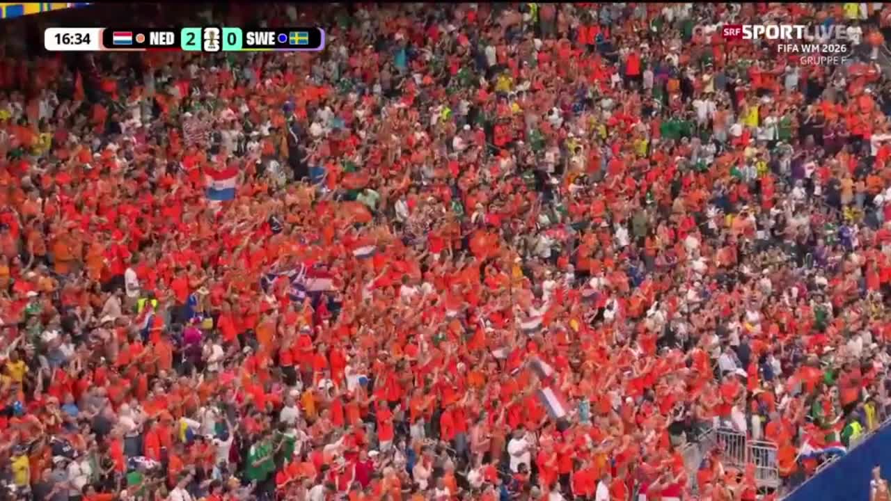 Netherlands 2 - 0 Sweden - Brian Brobbey goal 16'
