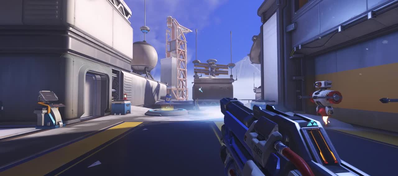 With the Custom Crosshair functions finally hitting live, Share your  settings and which heroes you're using! : r/Overwatch