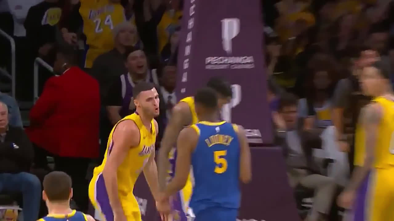 Fisher's clutch 3s give Lakers 3-1 lead over Magic