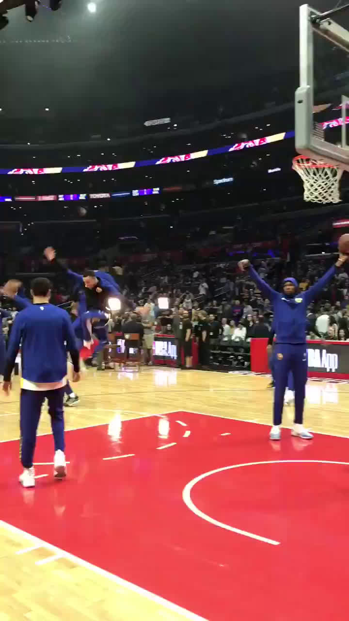steph curry warm up gif