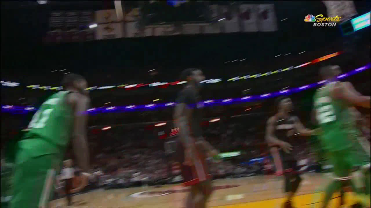 Kyrie Irving fakes the 3 and spins in the ridiculous reverse lay up in ...