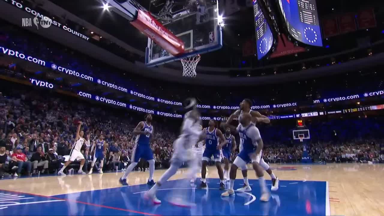 pj tucker giannis