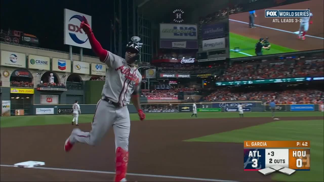 Highlight] Jorge Soler CRUSHES a three run shot to put the Braves up 3  early in Game 6 : r/baseball