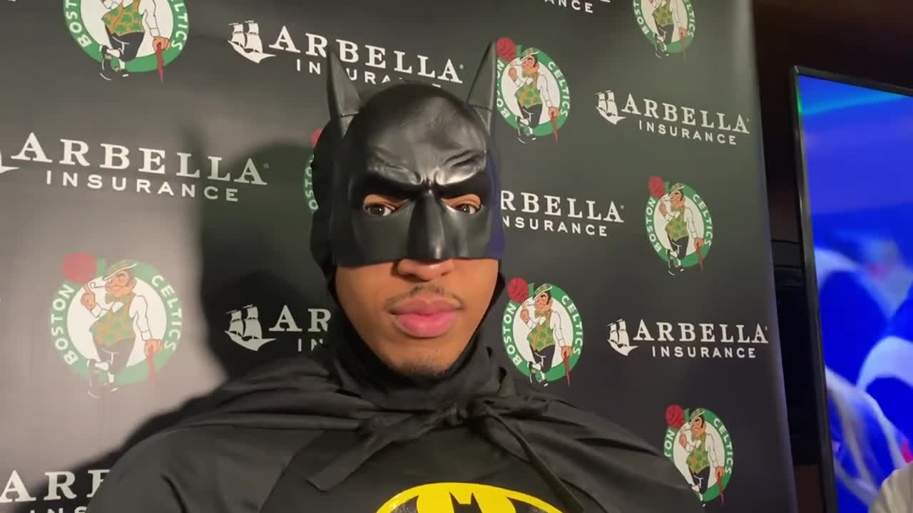 Batman, is that you?!?! 🦇 Get to know Grant Williams