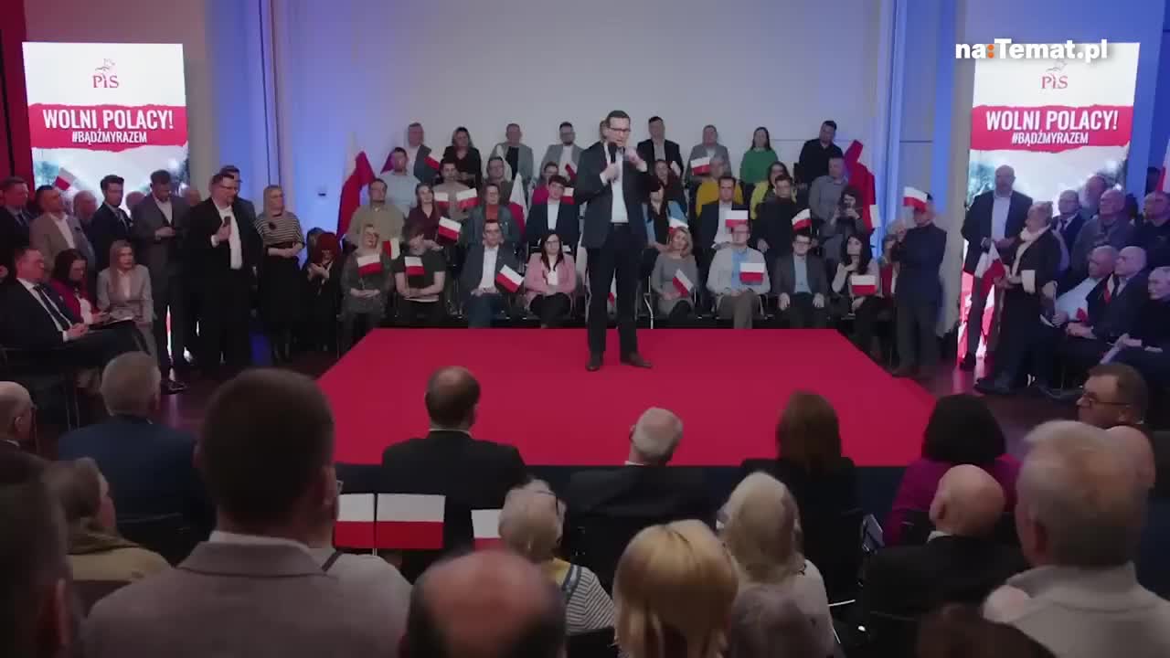 Morawiecki przeklina ze sceny na spotkaniu z sympatykami w Łodzi