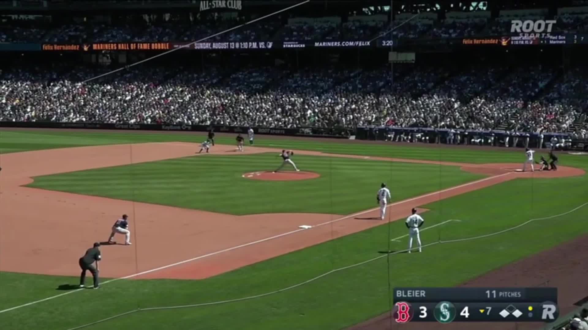 Big Dumper kills a baseball for his 20th to make it 2-0 Mariners