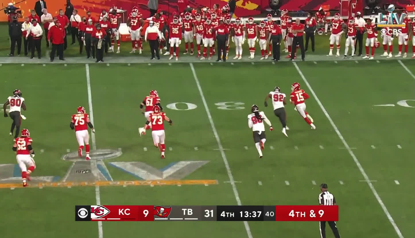 Patrick Mahomes: Chiefs QB throws incredible incompletion (video