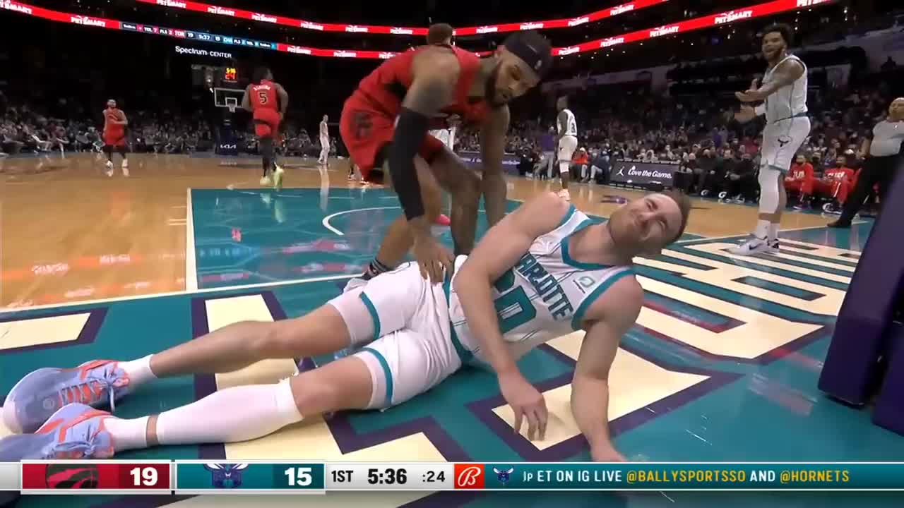 NBA Players REACT To Gordon Hayward BREAKING HIS LEG! 