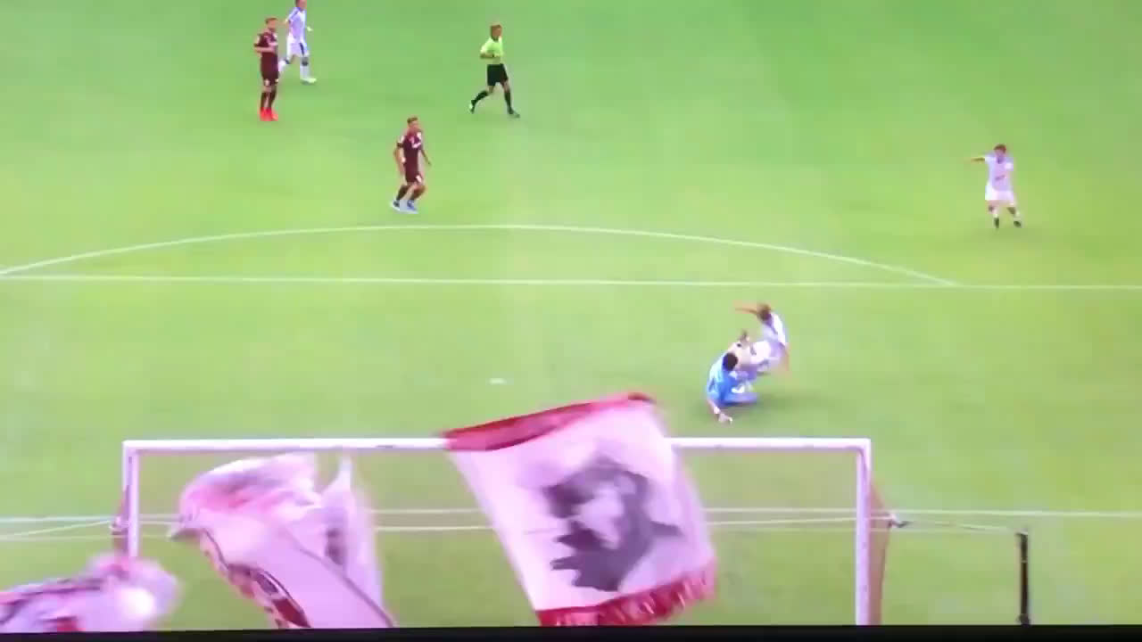 動画 大分トリニータ戦でキムスンギュのミスからヴィッセル神戸が失点 バックパスをトラップミスでゴールを献上してしまう 動画 大分トリニータ戦でキムスンギュのミスからヴィッセル神戸が失点 バックパスをトラップミスでゴールを献上してしまう