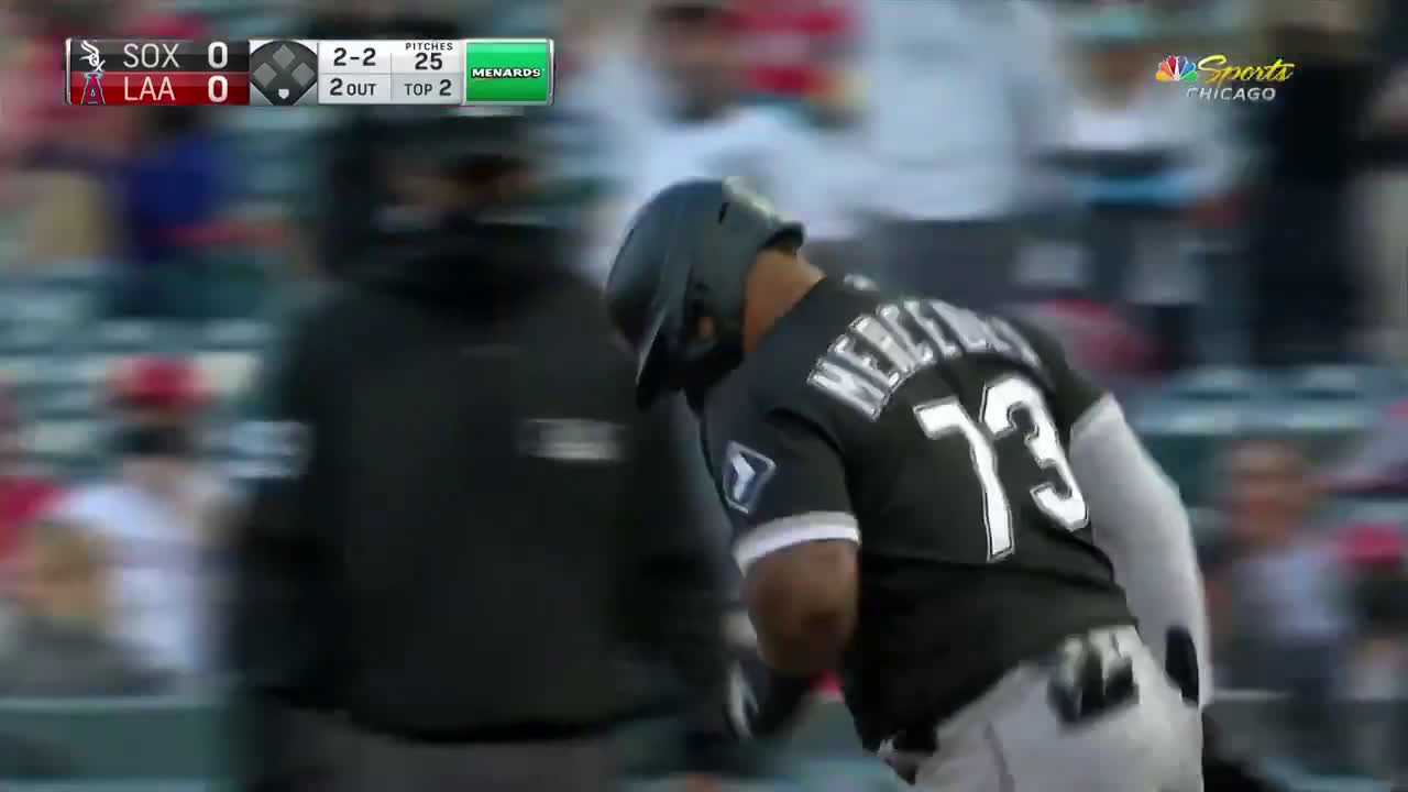 Jose Abreu + the White Sox's tribute to the injured Eloy Jimenez :  r/baseball