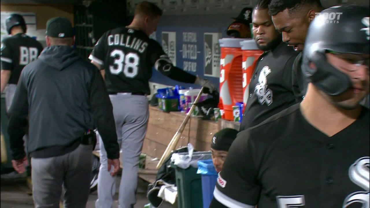 White Sox fans welcomed Twinkie enthusiast Yoan Moncada to town by holding  some in the air