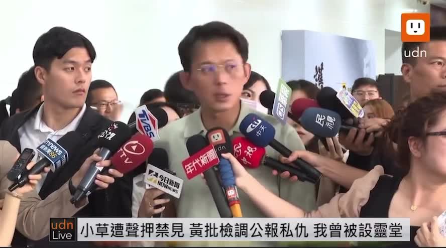 [討論] 國昌老師拍馬屁技術是在電視上學的嗎？