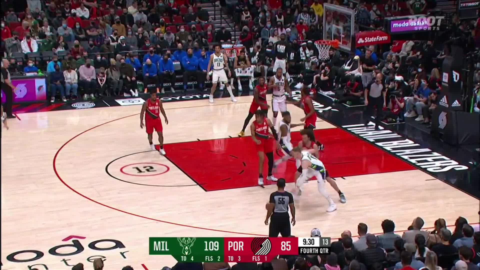 Greg Brown With The Mean Block And The Fast Break Slam 