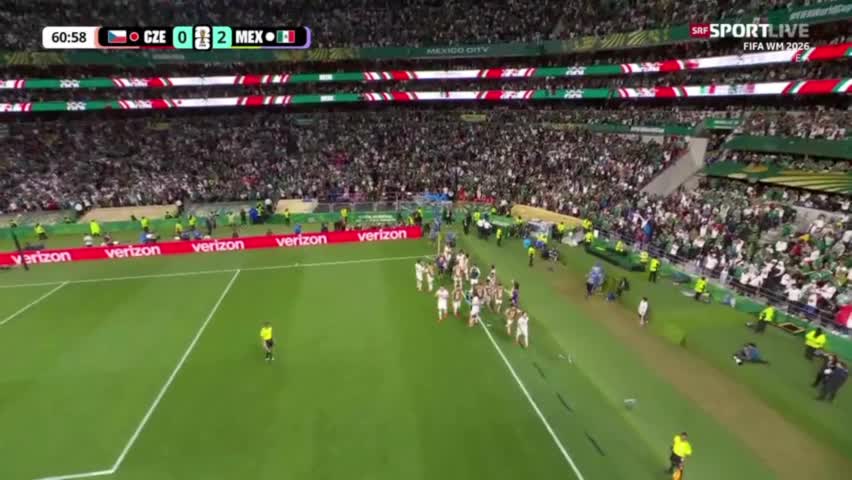 Czechia 0 - 2 Mexico - Julian Quiñones 61'