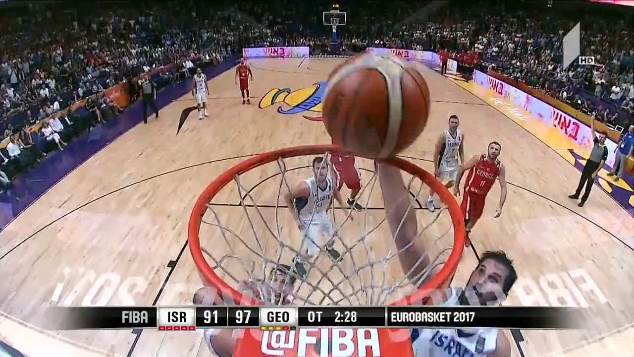 Omri Casspi Tips In Zaza Pachulia's Missed Free Throw In Crucial