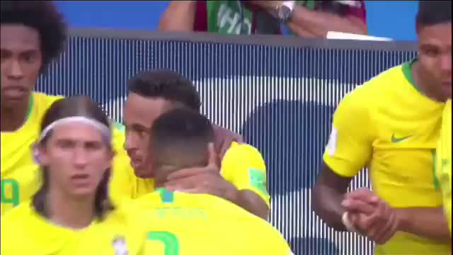 動画 メキシコ戦でネイマールがヒールパスからウィリアンのクロスに合わせてゴール ブラジルが鮮やかに先制点を決める
