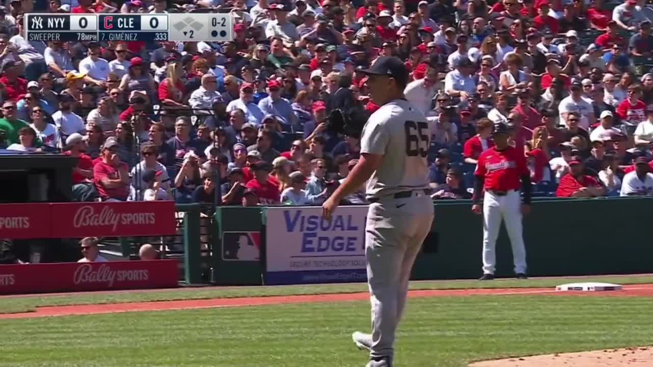 Watch Talkin’ Baseball Nestor with the fake pitch in the middle of his windup 💀 Streamable