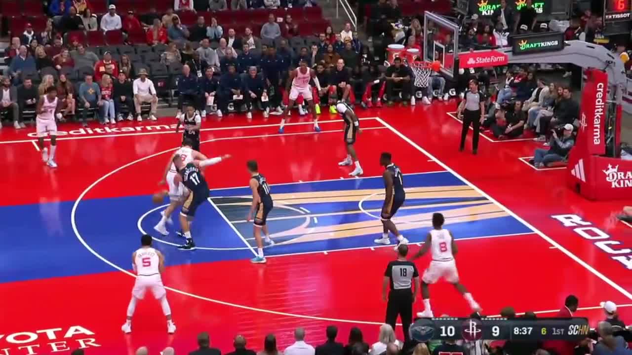 [Highlight] Sengun goes behind the back and ends his drive with a two ...