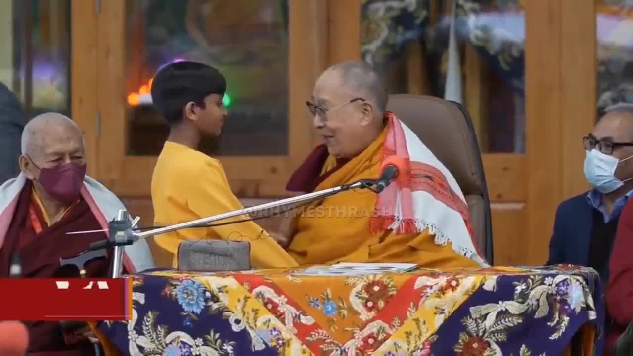 Watch this video on Streamable.