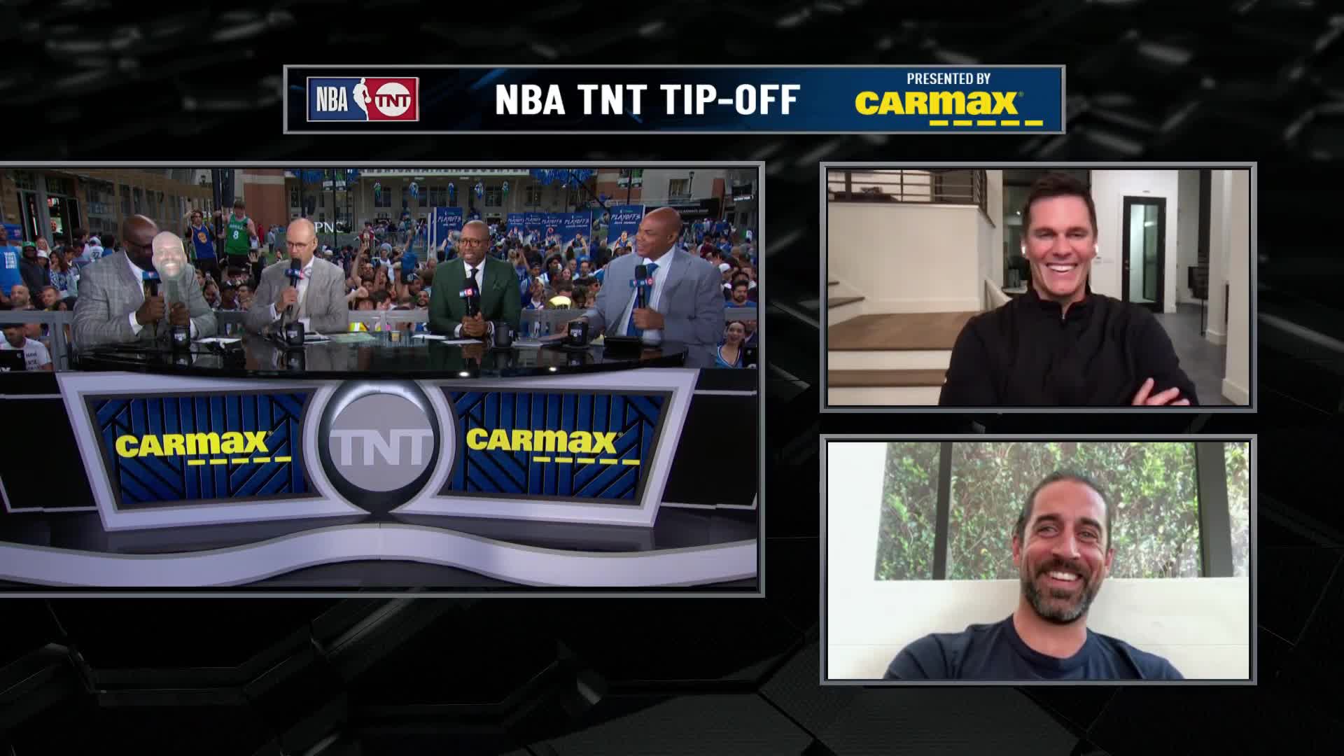 Chuck: Every time I'm around [Tom Brady] when he starts talking to me and  I make eye contact I don't remember nothing he say after that. : r/nba
