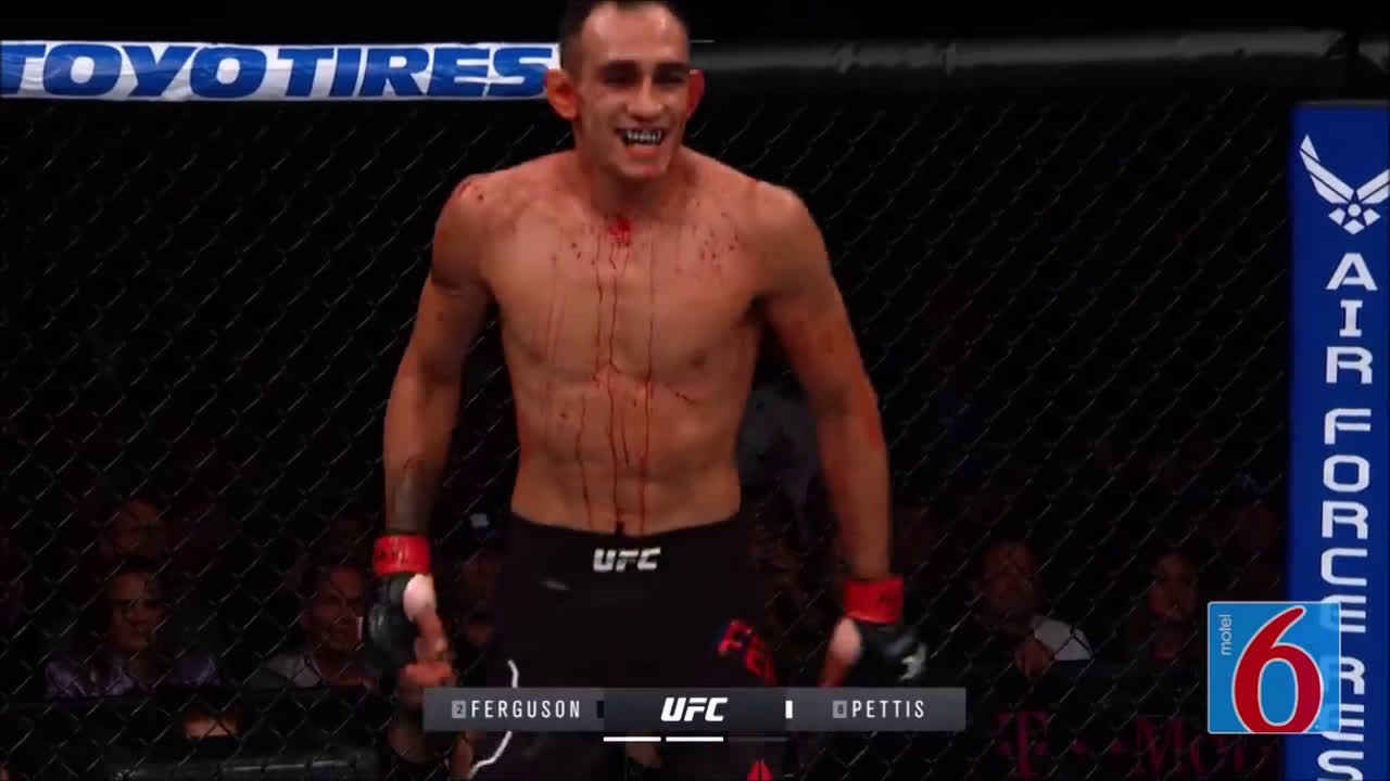 Tony Ferguson covered in Anthony Pettis blood at UFC 229 and smiling is one of the best MMA moments r/MMA