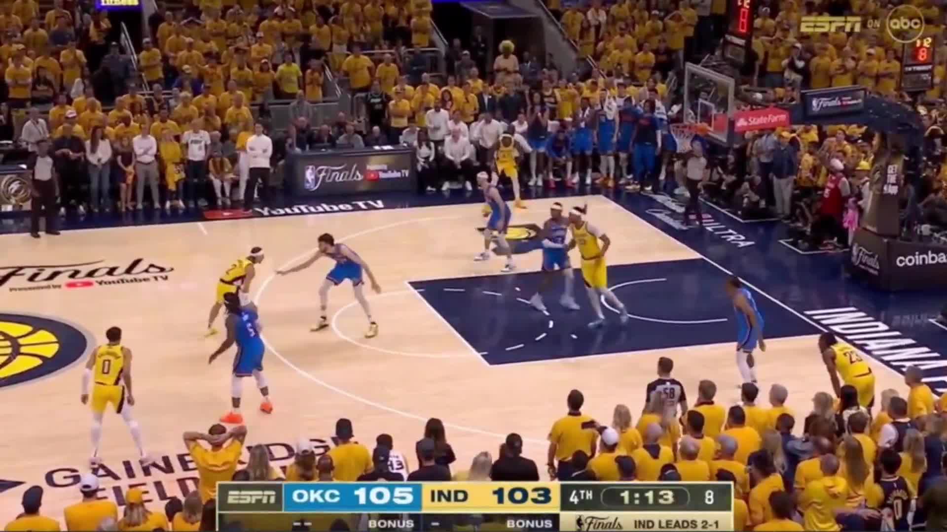 Watch [Highlight] Chet crunch time defense. 0-4 dFG in the last 2 mins ...
