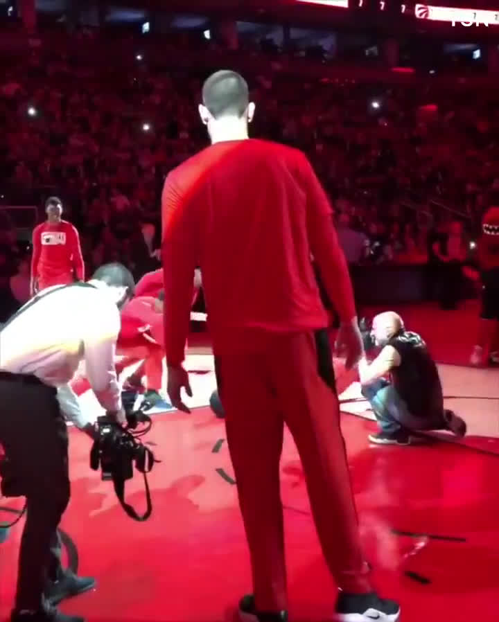 kyrie pregame ritual