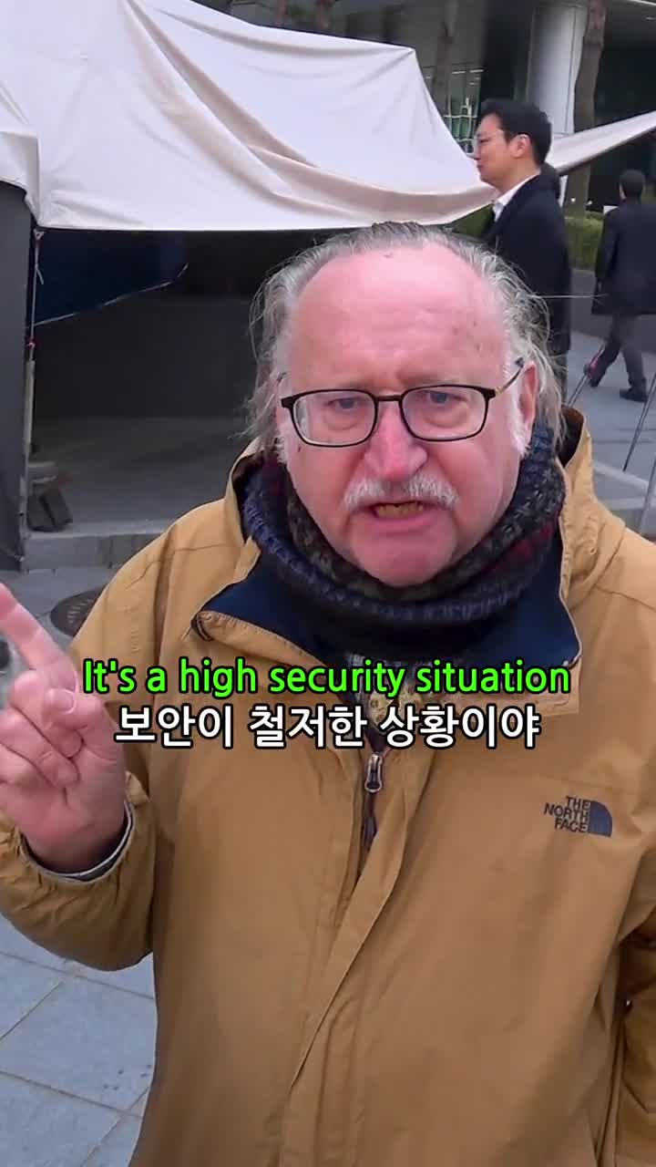 Watch "https://www.tiktok.com/@igobart/video/7387304218308218128" on Streamable.