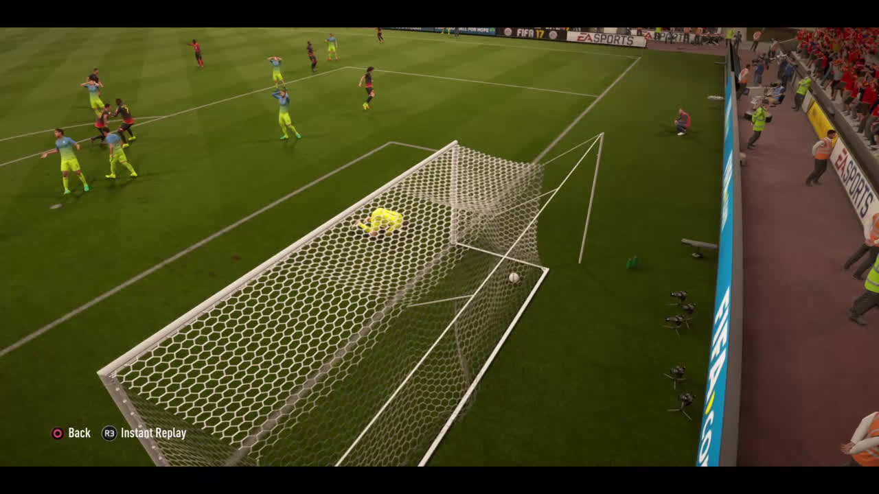 Fake Rabona > Quick Ball Rolls > Okocha Flick > Bang!