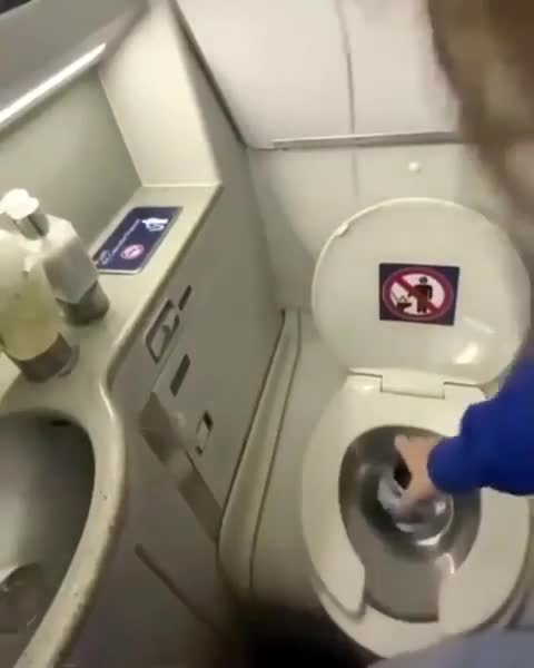 Watch this video on Streamable.