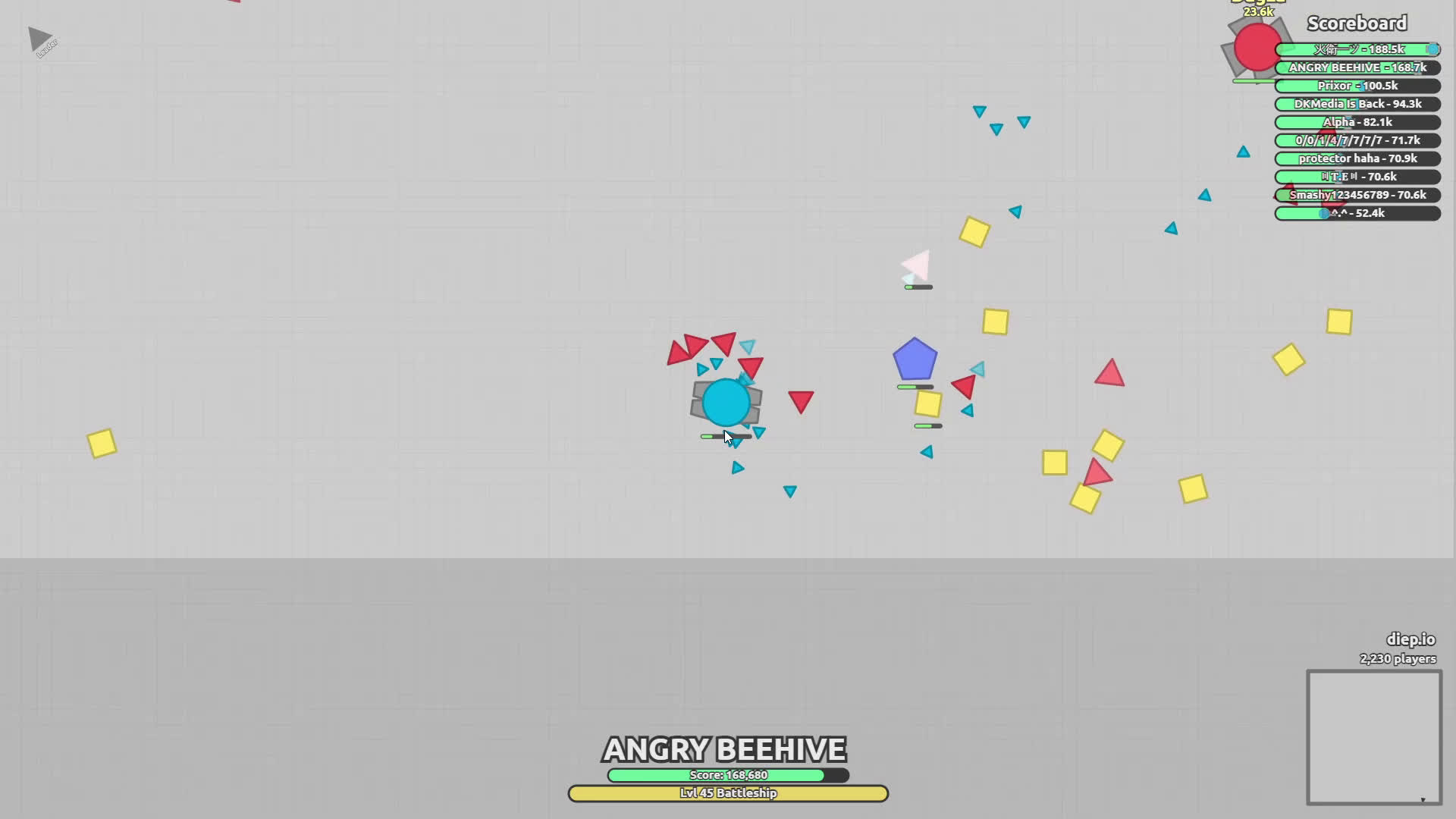 My most intense fight against an Overlord so far I Diep.io