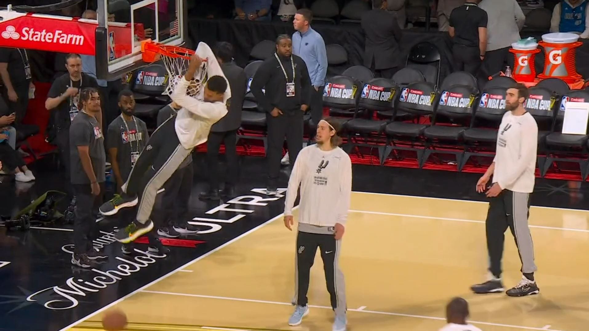 Watch w | Streamable