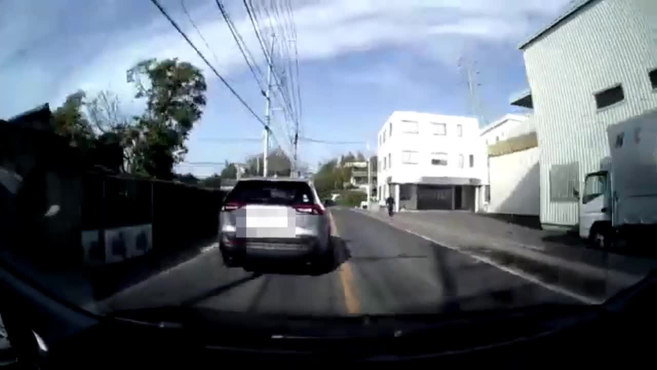 危険運転＆危険人物　進路妨害 | Streamable