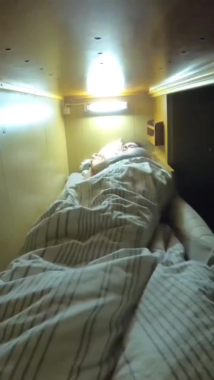 Itsme - @HowThingsWork_ How waves impact the life on the ships