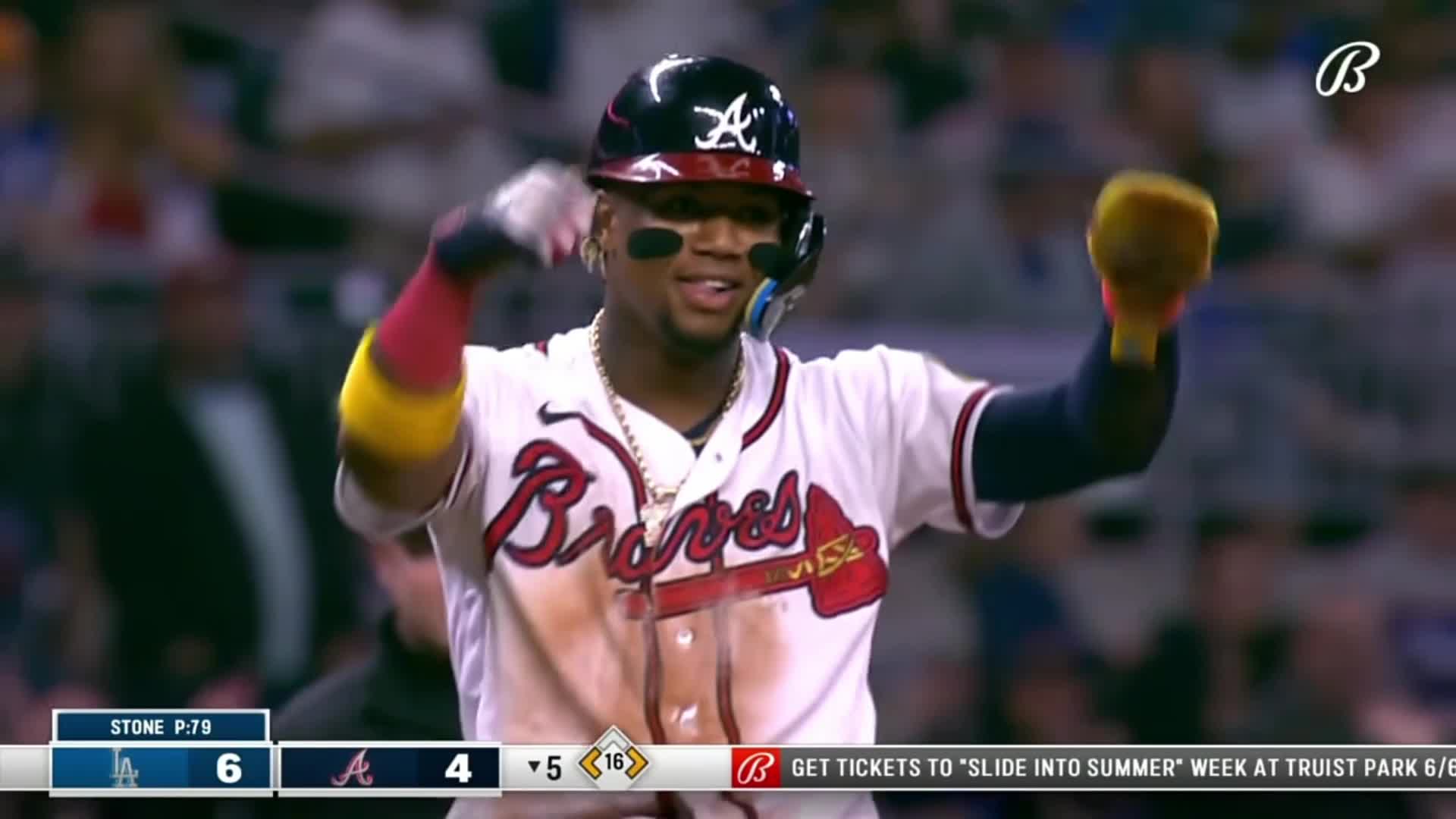 Acuña Jr. steals third after walk, 05/22/2023